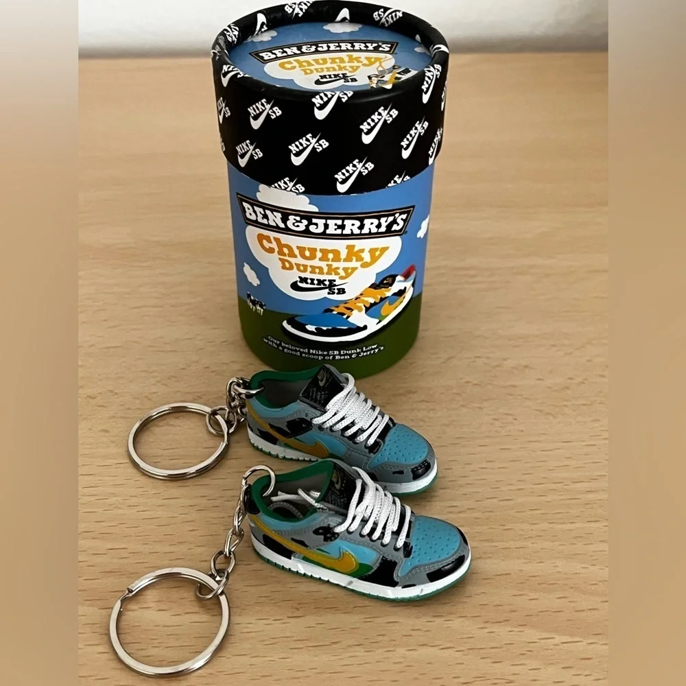 Mini 3D Fashion Chunky Dunky Sneaker Keychain with Box BNIB